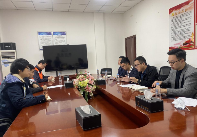 为进一步保持成仁高速自通车以来“十年无大中修”的品质工程成果,响应平安百年品质工程理念,近日,成仁分公司联合交通运输部公路科学研究院专业人员开展运营高速公路养护品质工程调研工作。.png 为进一步保持成仁高速自通车以来“十年无大中修”的品质工程成果,响应平安百年品质工程理念,近日,成仁分公司联合交通运输部公路科学研究院专业人员开展运营高速公路养护品质工程调研工作。.png